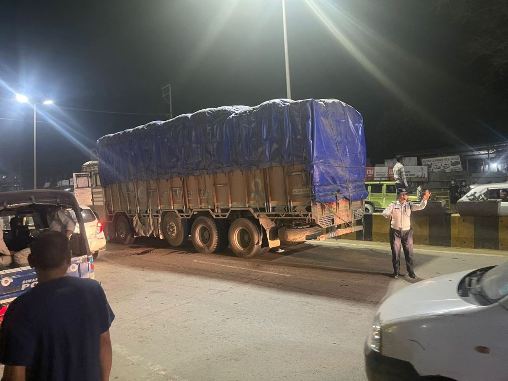 The goods laden truck (NL registered) that allegedly ran over an auto driver on the evening of April 6 at 6th Mile, Chümoukedima. (Morung Photo)